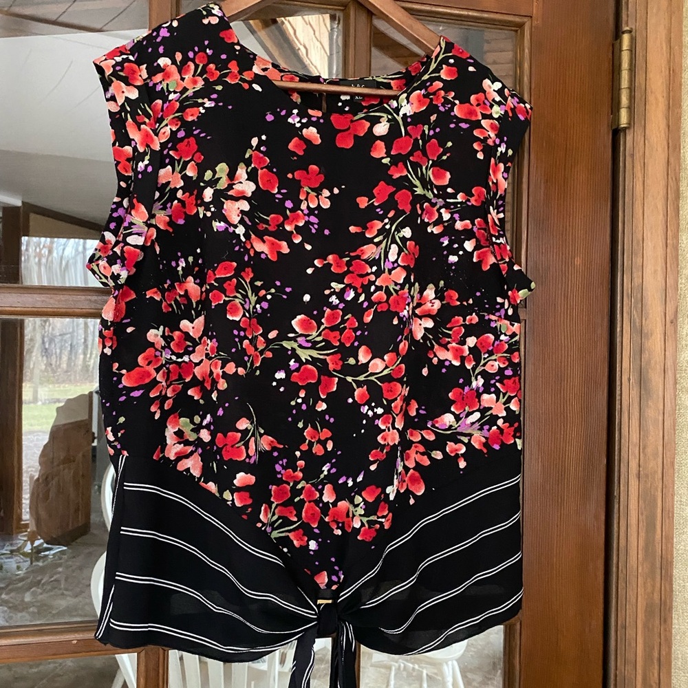 K & C top